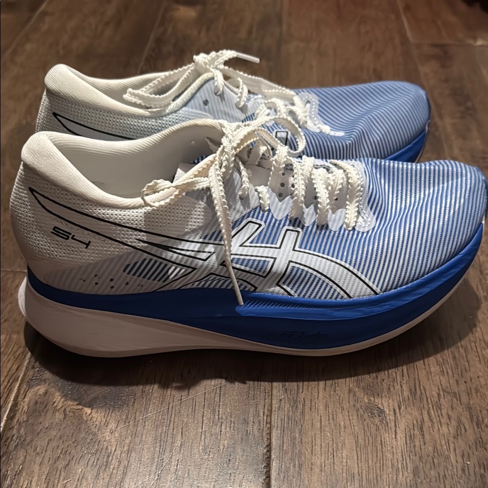 ASICS S4  - Japan sz 7W